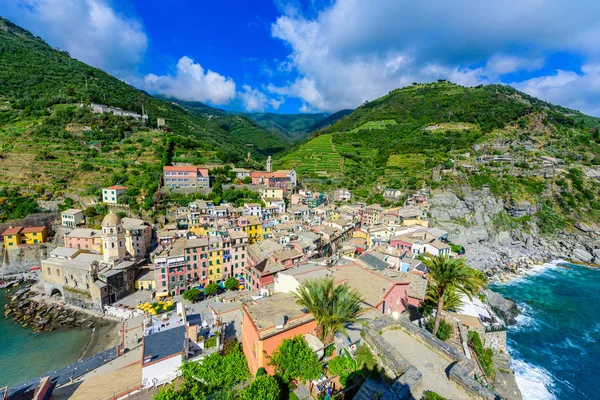 Vernazza Village Parque Nacional Cinque Terre Vista Desde Castillo Hermosa — Foto de Stock