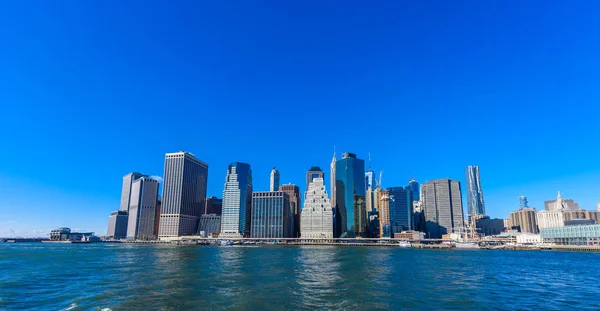 New Yorks Skyline Utsikt Från East Side River Till Manhatten — Stockfoto