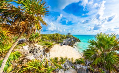 Maya harabelerini tropikal sahilinde bir tulum. Tanrı, rüzgarlar tapınakta Cennet plaj. Tulum, Quintana Roo, Meksika Maya harabelerini.
