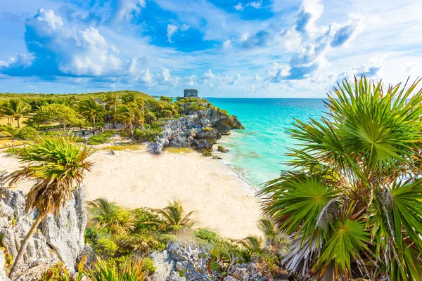 Ruiny Majów Tulum Tropikalnym Wybrzeżu Boga Wiatrów Świątyni Paradise Beach — Zdjęcie stockowe