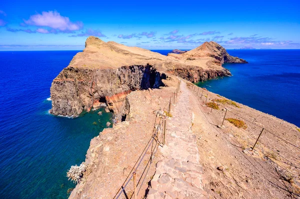 Widok Panoramiczny Dzikie Wybrzeże Klify Ponta Sao Lourenco Wyspa Madera — Zdjęcie stockowe
