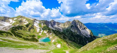 Oberstdorf 'taki Gaisalpsee ve Rubihorn Dağı' nın güzel manzarası, Entschenkopf, Allgau Alpleri, Bavyera, Almanya