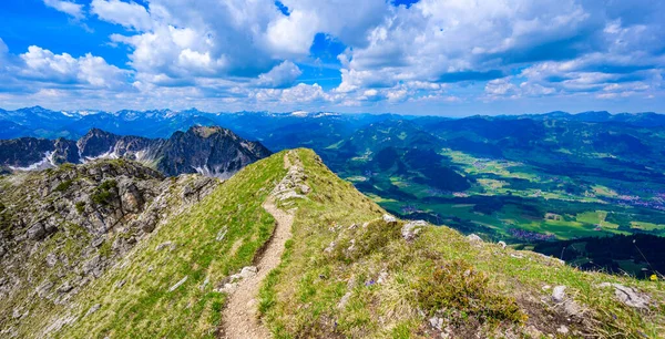 Caminhadas Para Montanha Entschenkopf Bela Paisagem Montanhosa Allgaeu Alps Fischen — Fotografia de Stock