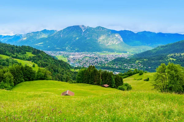 Kilátás Hegy Tetejéről Eckbauer Alpok Régióban Garmisch Partenkirchen Közel Zugspitze — Stock Fotó
