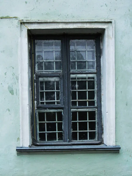 Old dirty window on old dirty wall — Stock Photo, Image