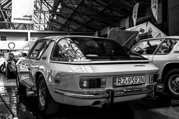 ベルリン 2018 グランド ツーリング車ジェンセン インターセプター Mkii 1971 リアビュー 黒と白 の展覧会 — ストック写真