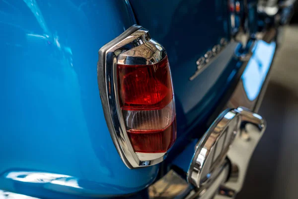 高級車メルセデス ベンツ 220 W180Ii ポントン 1956 のベルリン 2018 ストップ 展示会 — ストック写真