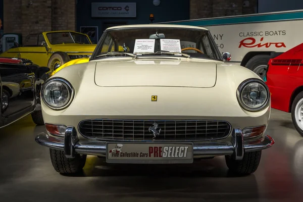 Berlin Maio 2018 Carro Esportivo Ferrari 330 Series 1967 Exposição — Fotografia de Stock