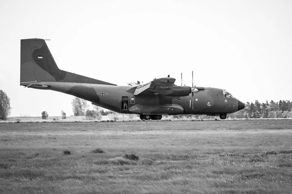 Berlin April 2018 Landing Military Transport Aircraft Transall 160D German — Stock Photo, Image