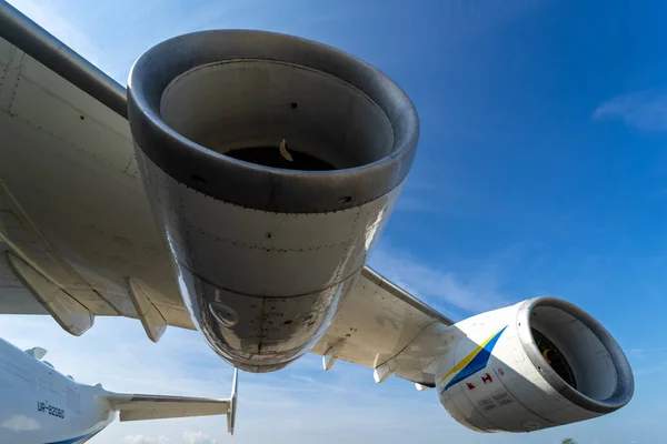 ベルリン ドイツ 2018 ターボファン進行状況 戦略的な旅客機アントノフ航空アントノフの 225 Mriya 18T Ila ベルリン航空ショー — ストック写真