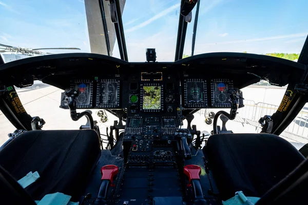 Berlin Deutschland 2018 Cockpit Des Transporthubschraubers Boeing Chinook Uns Armee — Stockfoto