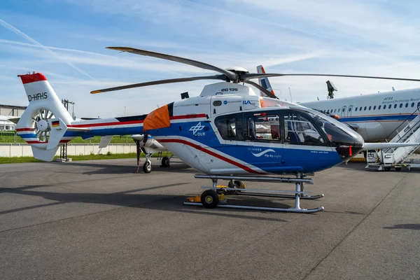 Berlín Dubna 2018 Výzkum Vrtulník Eurocopter Mbb Bo105 Podle Německé — Stock fotografie