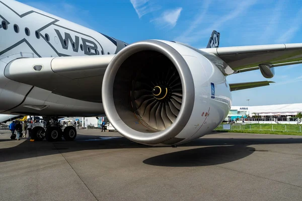 Βερολίνο Απριλίου 2018 Turbofan Κινητήρα Του Airbus A350 900 Xwb — Φωτογραφία Αρχείου