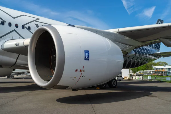 Berlin Nisan 2018 Turbofan Motor Airbus A350 900 Xwb Sergi — Stok fotoğraf