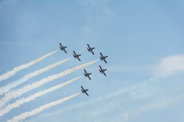 Berlín Abril 2018 Vuelo Demostración Del Equipo Acrobático Patrulla Águila —  Fotos de Stock