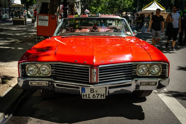 Berlin June 2018 Full Size Car Buick Lesabre Convertible Third — Stock Photo, Image