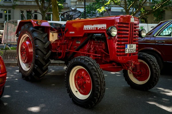 Berlín Června 2018 Traktor Mccormick 320 Farmall 1962 Klasický Dní — Stock fotografie