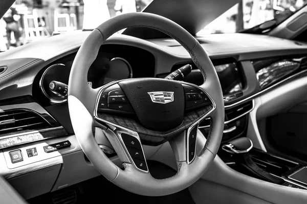 Берлин Июня 2018 Года Интерьер Полноразмерного Роскошного Автомобиля Cadillac Ct6 — стоковое фото