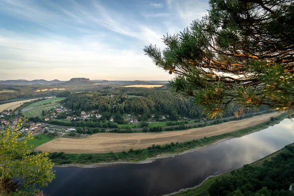 Sakson Sviçre Manzara Elbe Kumtaşı Dağları Alman Parçasıdır Nehir Elbe — Stok fotoğraf