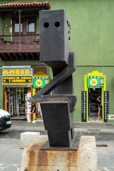 Puerto Cruz Espagne Juillet 2018 Sculpture Spectator Artiste Arnoldo Evora — Photo