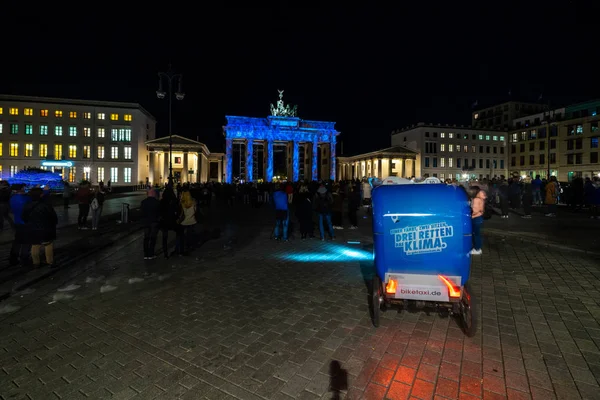 Berlin October 2018 Pariser Platz Brandenburg Gate Brightly Colored Illuminations — Stock Photo, Image