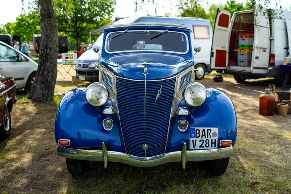 Paaren Glien Germany May 2018 Retro Car Ford Cabrio 1935 — 스톡 사진