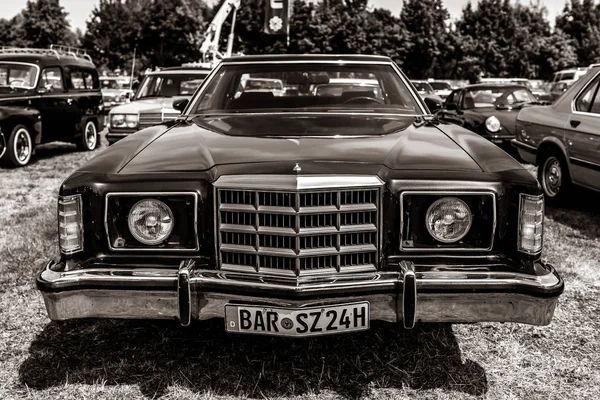 Paaren Glien Deutschland Mai 2018 Persönlicher Luxuswagen Ford Thunderbird Siebte — Stockfoto