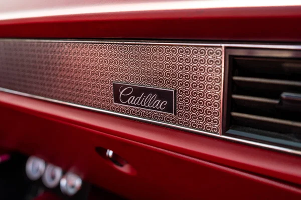 Paaren Glien Deutschland Mai 2018 Emblem Des Luxusautos Cadillac Ville — Stockfoto