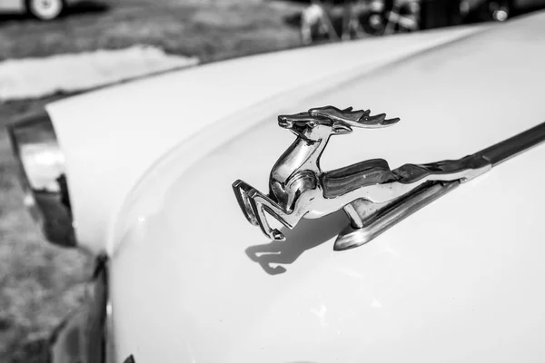 Paaren Glien Allemagne Mai 2018 Hood Ornament Running Deer Executive — Photo