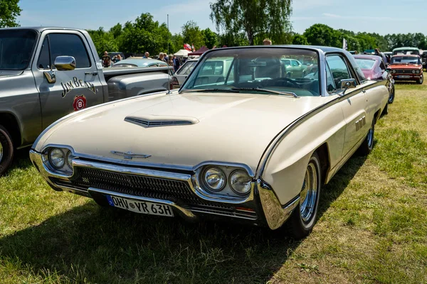 Paaren Glien Germany May 2018 Personal Luxury Car Ford Thunderbird — Stockfoto