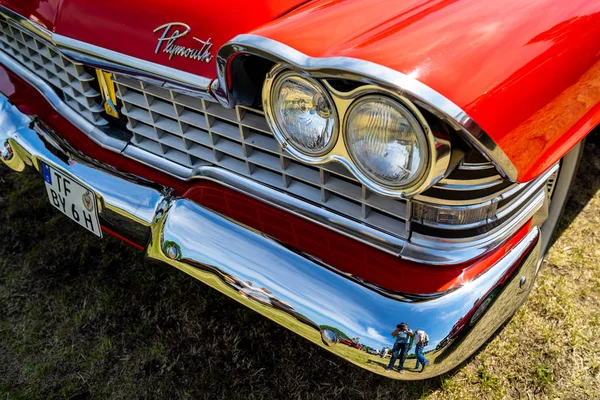 Paaren Glien Germany May 2018 Yeadlamp Full Size Car Plymouth — Stock Photo, Image