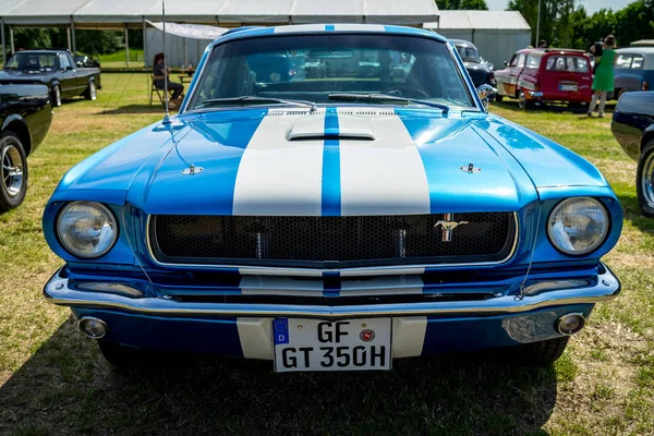 Paaren Glien Germania Maggio 2018 Pony Car Shelby Cobra Gt350 — Foto Stock