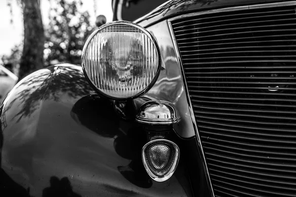 Fragment Grille Headlight Old Classic Car Black White — Stock Photo, Image