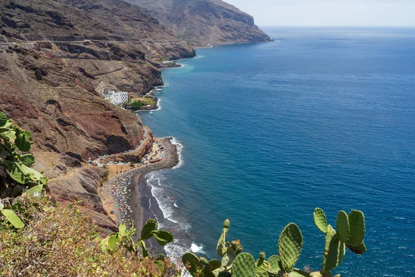 Gaviotas 관측에서 해변의 보기는 Mirador Teresitas 테네리페입니다 카나리아 제도입니다 스페인 — 스톡 사진
