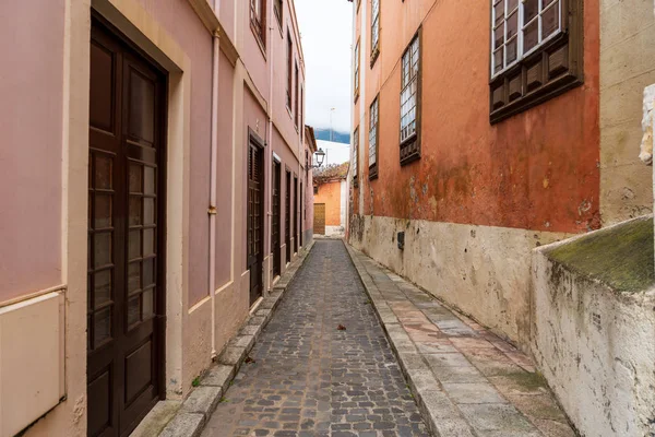 西班牙加那利群岛特内里费岛的拉奥罗塔瓦 2018年7月25日 历史中心老城的街道和房屋 — 图库照片