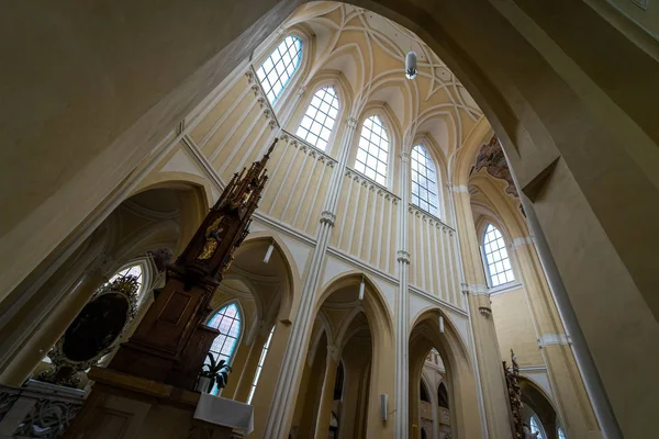 捷克共和国库特纳霍拉 2018年10月26日 圣母升天教堂和圣约翰浸信会的内部 — 图库照片