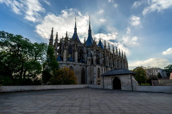 Szent Borbála Templom Test Krisztus Kápolna Jobbra Kutná Hora Cseh — Stock Fotó