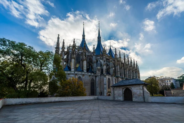 Szent Borbála Templom Test Krisztus Kápolna Jobbra Kutná Hora Cseh — Stock Fotó