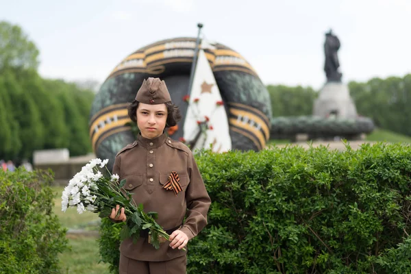 Portrait Boy Flowers Uniform Soldier Red Army Second World War — Stock Photo, Image