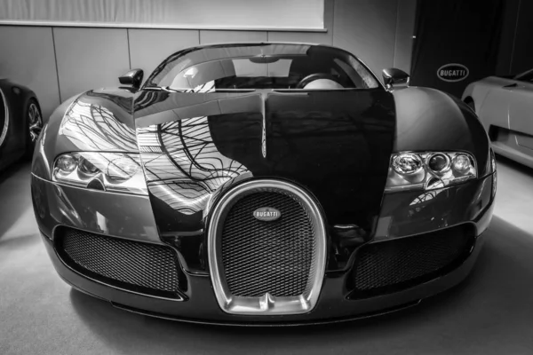 Berlin Maj 2019 Sportbil Bugatti Veyron Svart Och Vitt 32Th — Stockfoto