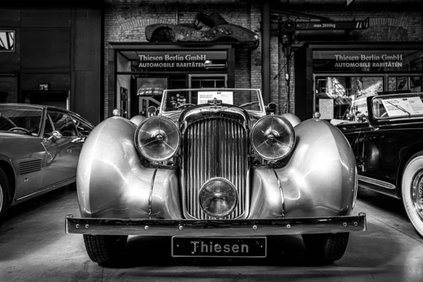 Berlín Květen 2019 Retro Auto Lagonda V12 Drophead Coupe 1938 — Stock fotografie