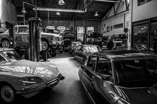 Berlin May 2019 Workshop Repair Maintenance French Classic Sports Cars — Stock Photo, Image