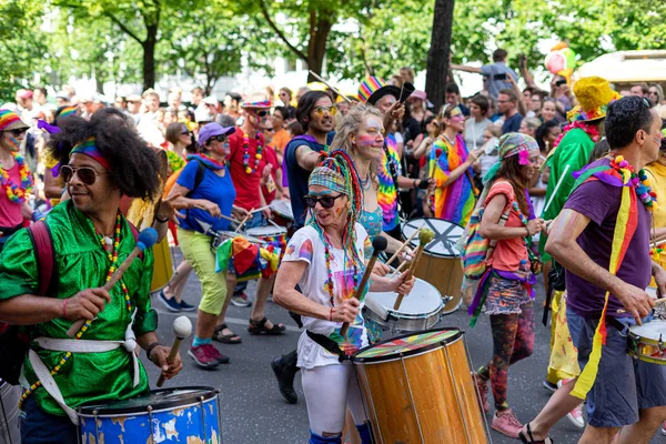 2019年6月9日 一年一度的文化狂欢节 Karneval Der Kulturen 围绕五旬节周末庆祝 与会者在街上狂欢 — 图库照片