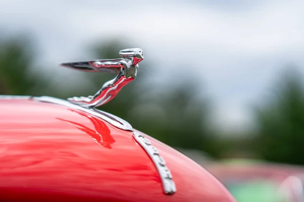 Paaren Glien Alemanha Junho 2019 Enfeite Capuz Carro Luxo Auburn — Fotografia de Stock