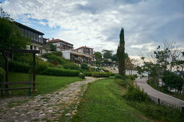 Nessebar Bulgária Junho 2019 Casas Uma Colina Aterro Antiga Cidade — Fotografia de Stock