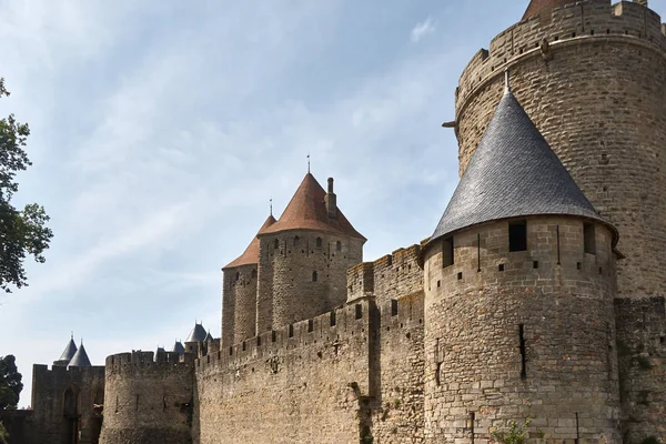 Carcassonne - imponerande stad-fästningen i Frankrike — Stockfoto