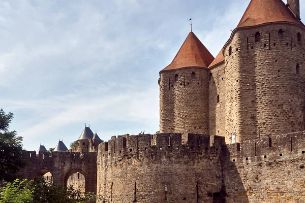 Carcassonne - imponerande stad-fästningen i Frankrike — Stockfoto