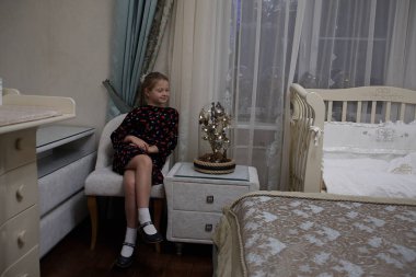 Bir cam kubbe altında sihirli bir ağaç