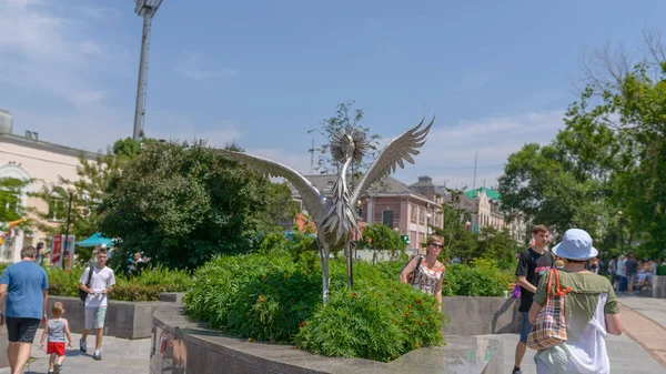Vladivostok Federacja Rosyjska Lipca 2016 Street Rzeźba Ptaka Wykonane Metalu — Zdjęcie stockowe