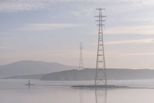 Höjd Elektriska Högspänningsledningar Vid Solnedgången — Stockfoto